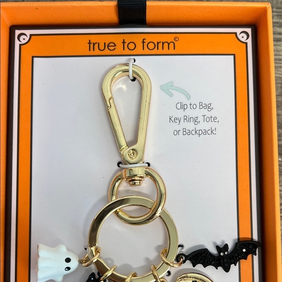 Halloween Bag Charm ~ 🎃👻🦇🕷️ - Picture 3 of 8